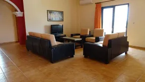 Villa Lions - Image 2