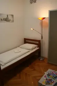 Walking Bed Budapest Lónyay - Image 5