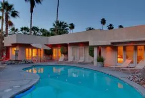 La Joya Inn - Image 2