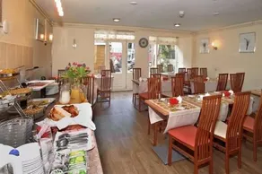 King Hotel - Image 5