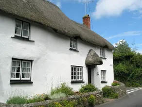 Kings Corner Kingston - Image 1