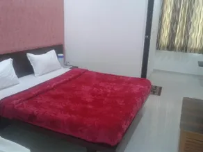 Hotel Nayan Palace - Image 4