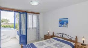 White & Blue - Image 4