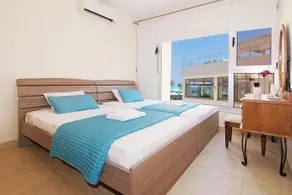 Bay View Apartment Protaras - Image 4