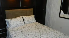 Montreal Authentic appartment 2 - Image 3