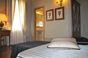 Villa Fiorentina - Image 2