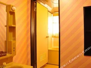  New Hotel Wakaba - Image 2