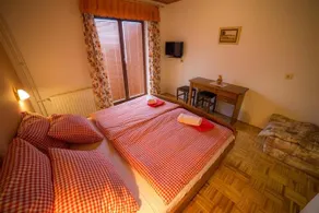 Guest House Prkosnik - Image 5