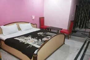 Hotel Emerald Hieghts - Image 5
