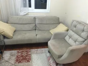 1076 Residence - Image 2