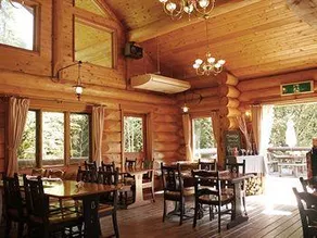 Phoenix Wing Chalets - Image 3