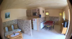 Granada Medences Apartmanhaz - Image 4
