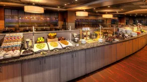 DoubleTree by Hilton Hotel Port Huron - Image 5