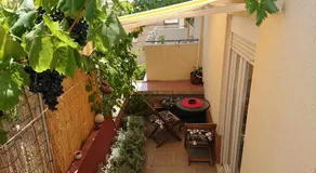 Apartment Lid - Image 2