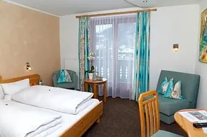 Double room, shower, toilet - Image 4