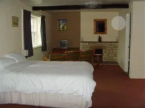 The Peterborough Arms - Image 2