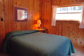 RedAwning Cabin 40 McCray's Retreat - Image 4