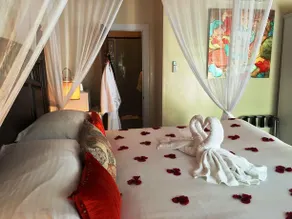 Avalon Bed & Breakfast - Image 2