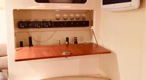 Luxury on the water Private luxurious boat - Image 2