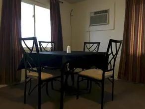 Ritz Motel & Lodging - Image 4