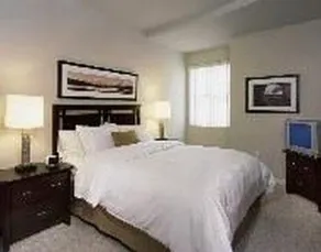 Oakwood at Alexan Lenox - Image 3