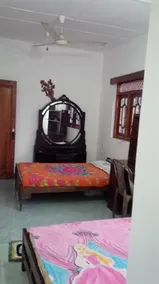 Sharaz Guest Inn - Image 5