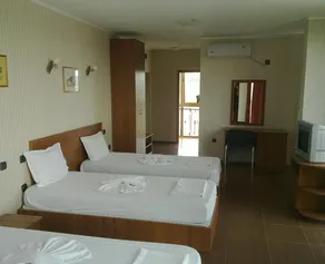 Family Hotel Black Sea - Image 3
