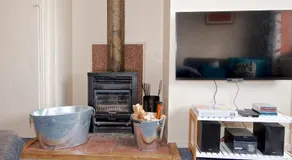 Irwin Bach - Ohakune Holiday Home - Image 3