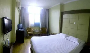 Sunshine Drop Inn - Image 3