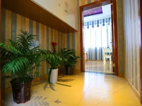 Wuzhen Flower House - Image 4