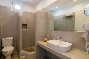 Giannoulis Hotel - Image 4
