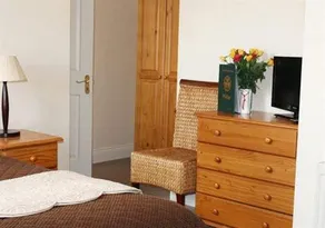 Sea Breeze Country House - Image 5