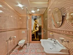 Aqua Apartment Centre - Image 3