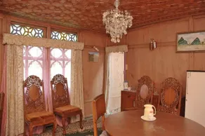 Sikandra Palace Group of Houseboats - Image 2