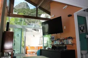Sugar Loaf Luxury House 349M - Image 1