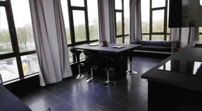 Black loft - Image 3