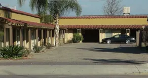 Lindsay Inn - Image 4