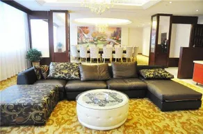 Junyue International Hotel - Image 2