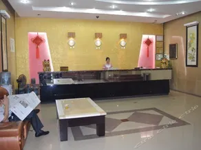 DIEFENG HOLIDAY HOTEL - Image 4