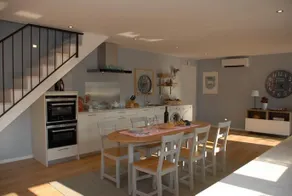 Stone House - Image 4