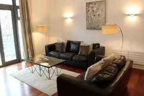 City Centre Oasis - 2 Bed Apartment - Image 1
