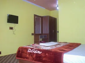 Apple Orchid Resort - Image 5