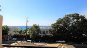 Blue View Seaside Luxury Apartment - Image 2