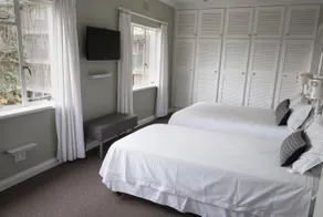 Smithgrove Guesthouse - Image 5