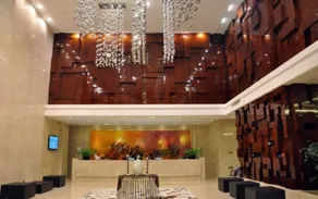 Intercity Hotel - Image 2