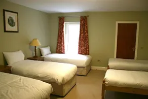 Parliament Inn - Image 3