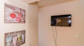 Apartment Turquoise - Image 5