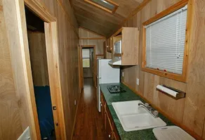 Arrowhead Camping Resort Deluxe Cabin 17 - Image 5