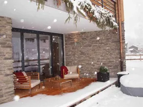 Chalet Timber Inn 4/5 - Image 2