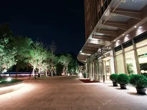 Yanxiang Hotel - Image 4